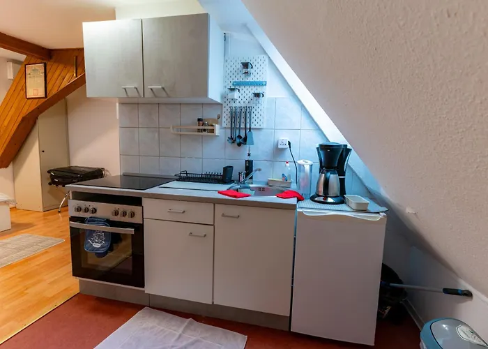 Cosy Old At Schlosspark Daire Wiesbaden