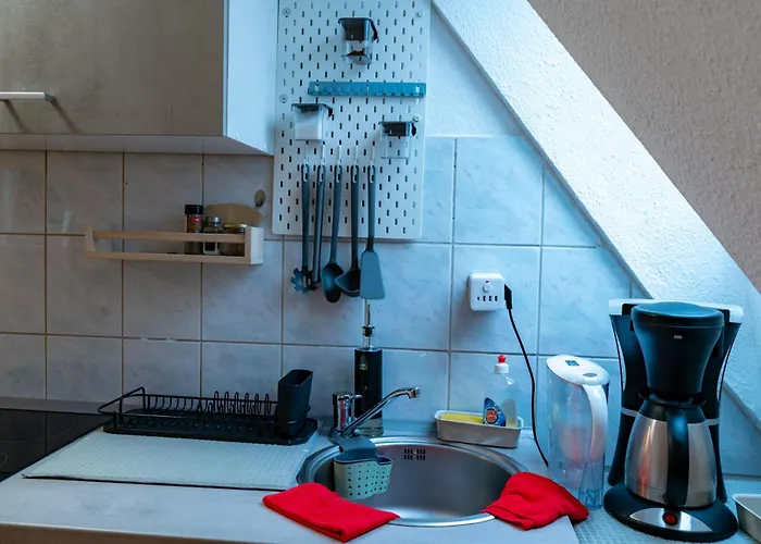 Cosy Old At Schlosspark Daire Wiesbaden